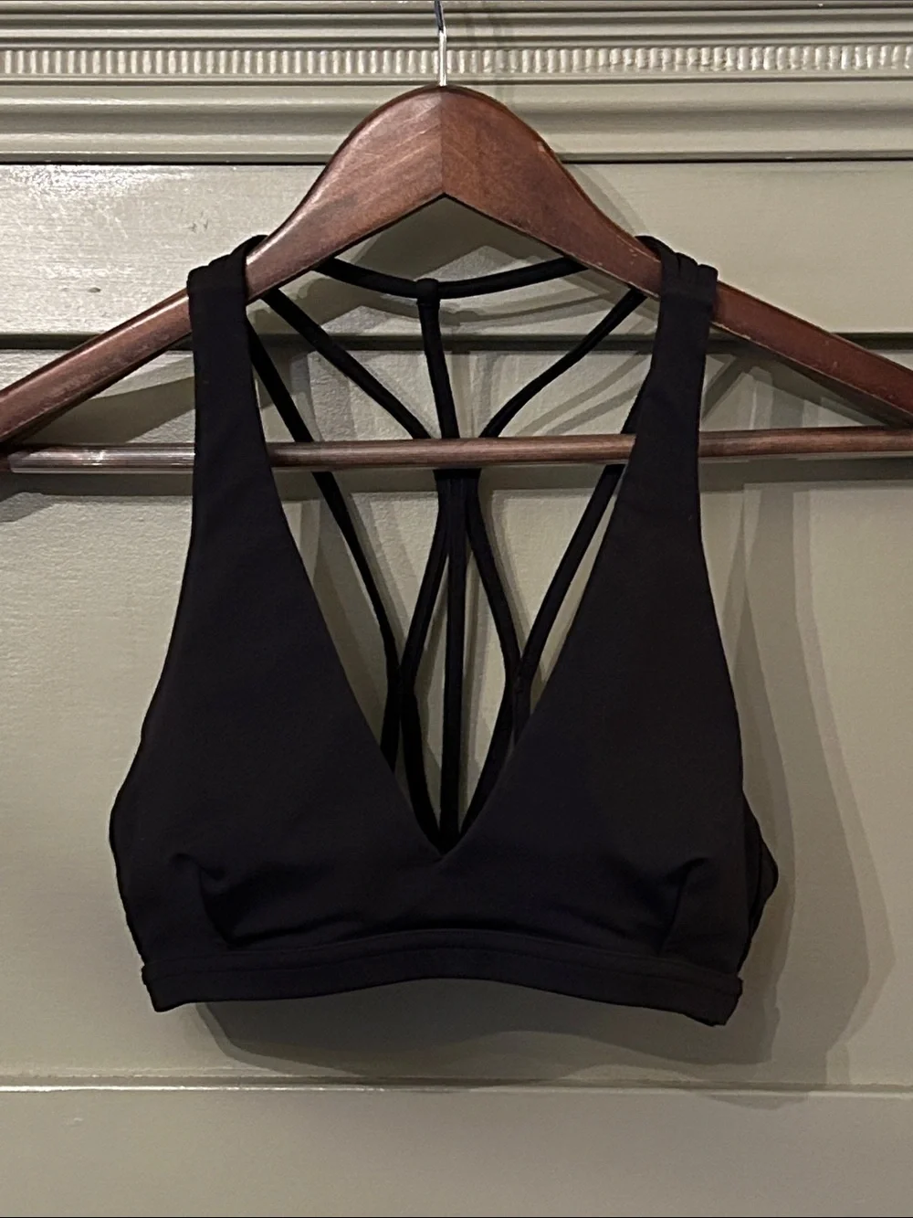 Lululemon Raise The Barre Bra Black Luxtreme Size 6